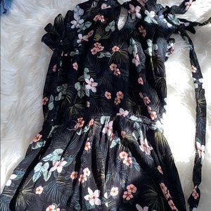 Aeropostale floral romper